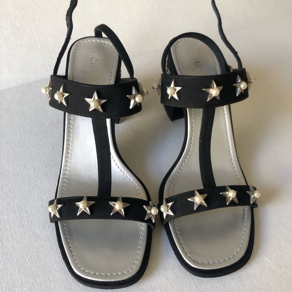 Chanel Black Star-Studded Pearl embellished grosgrain T-Strap Heels sandals MK - Picture 2 of 11
